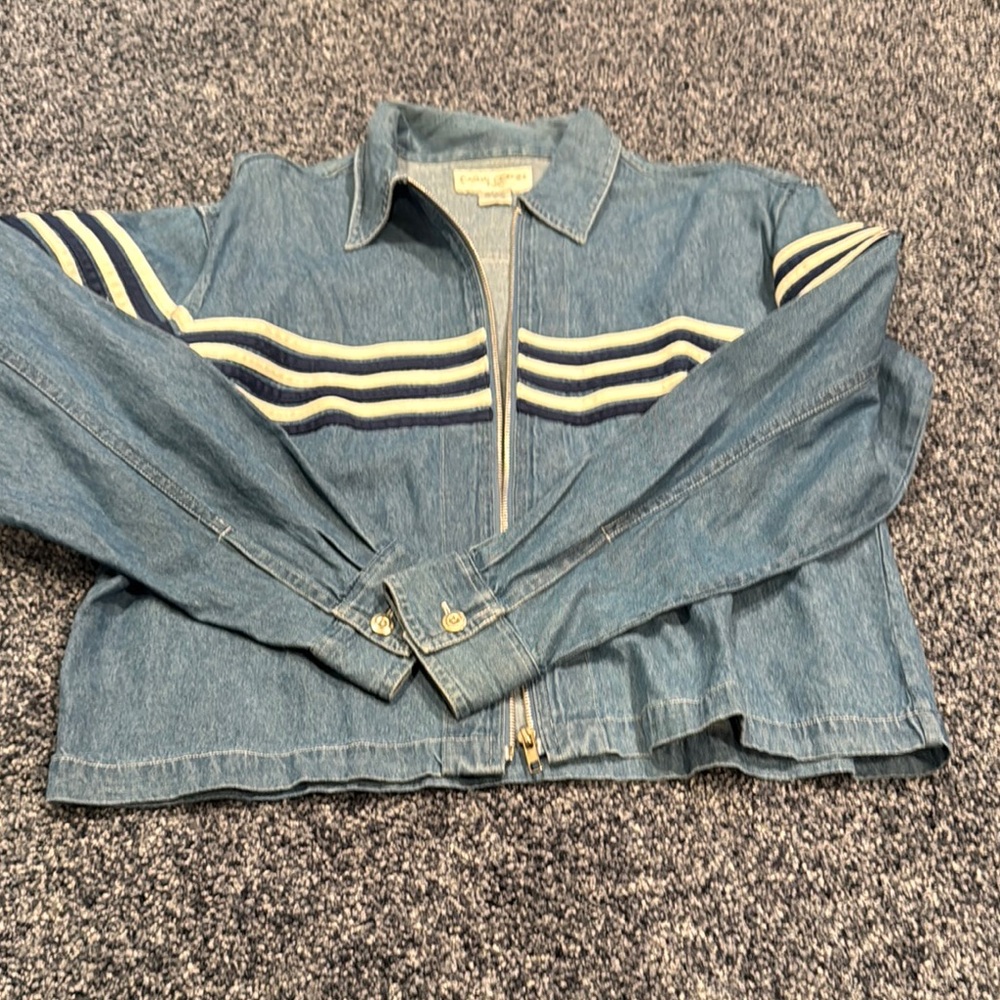 Casual Corner thin  Blue Denim ladies Jacket- size M. Worn a few times.